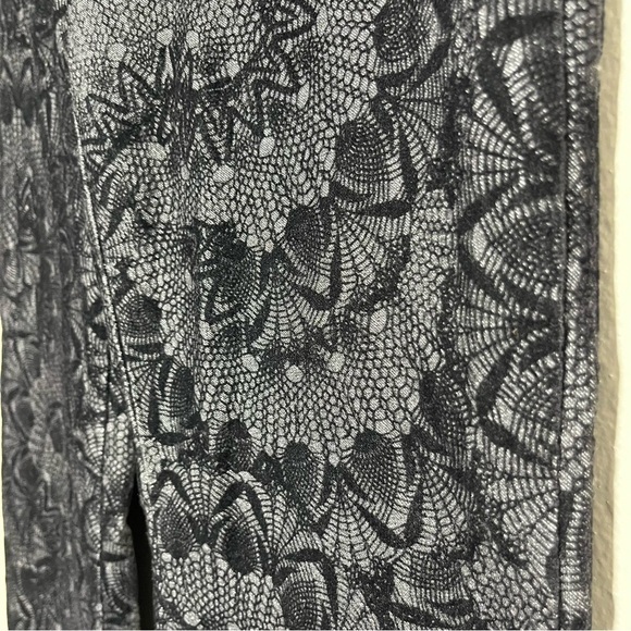 Equestrian Design Santa Barbra Women Pull-On Pants Flare Small Black Jacquard - Picture 3 of 11